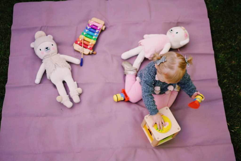 Mommy Blogger Katelyn Jones of A Touch of Pink Blog Shares her favorite toys for toddlers