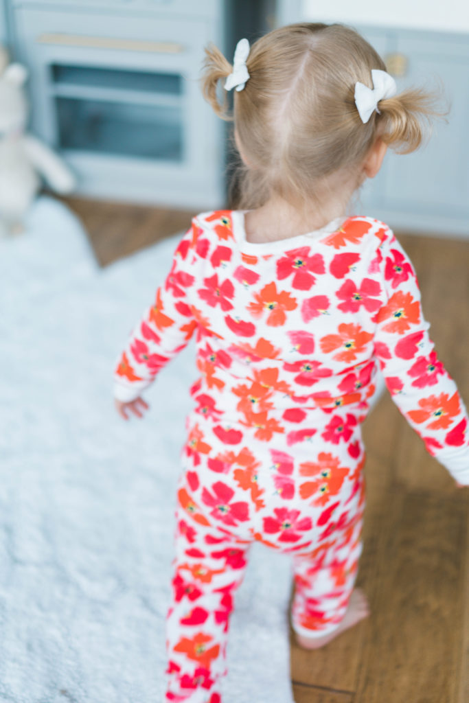 Mommy Blogger Katelyn Jones of A Touch of Pink Blog Shares her favorite toys for toddlers