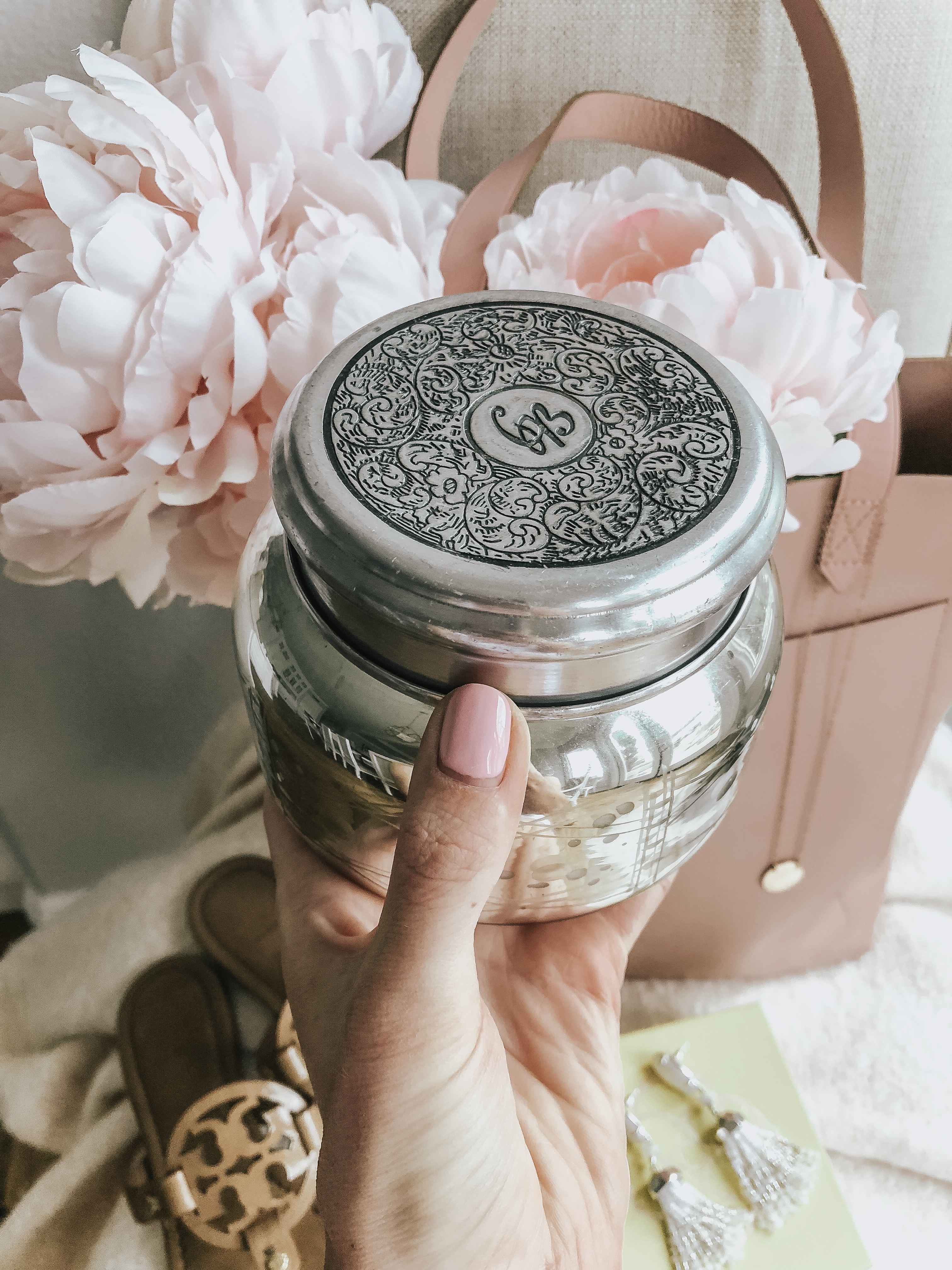 Lifestyle Blogger Katelyn Jones of A Touch of Pink Blog shares her gift idea for Mother's Day Anthropologie Capri Blue Jar Candle