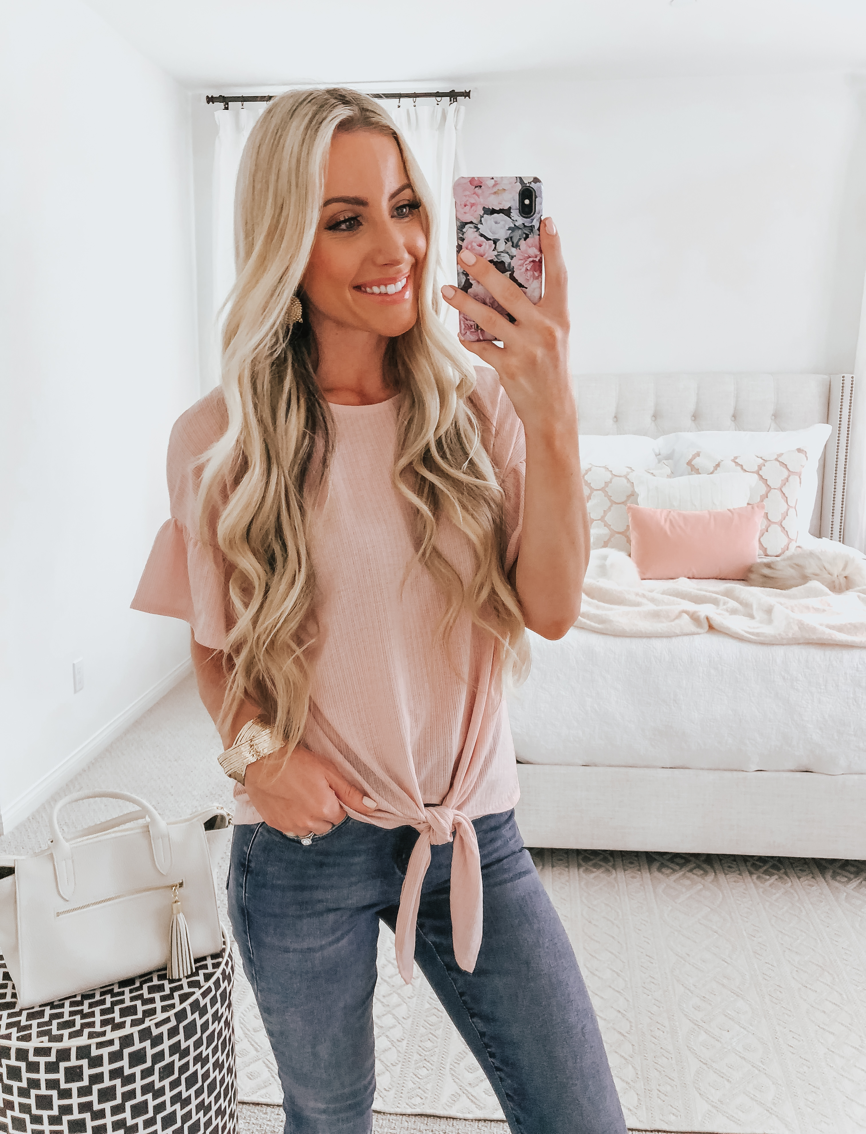 Lifestyle Blogger Katelyn Jones of A Touch of Pink Blog shares her Brickyard Buffalo Guest Editor Picks