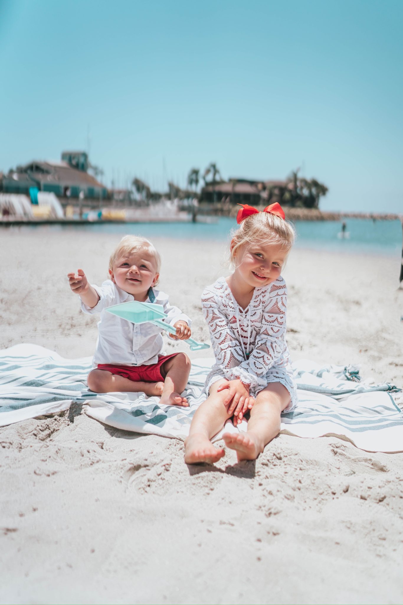 Top Must-Haves for a Beach Day with Baby or Toddler! - A Touch of Pink